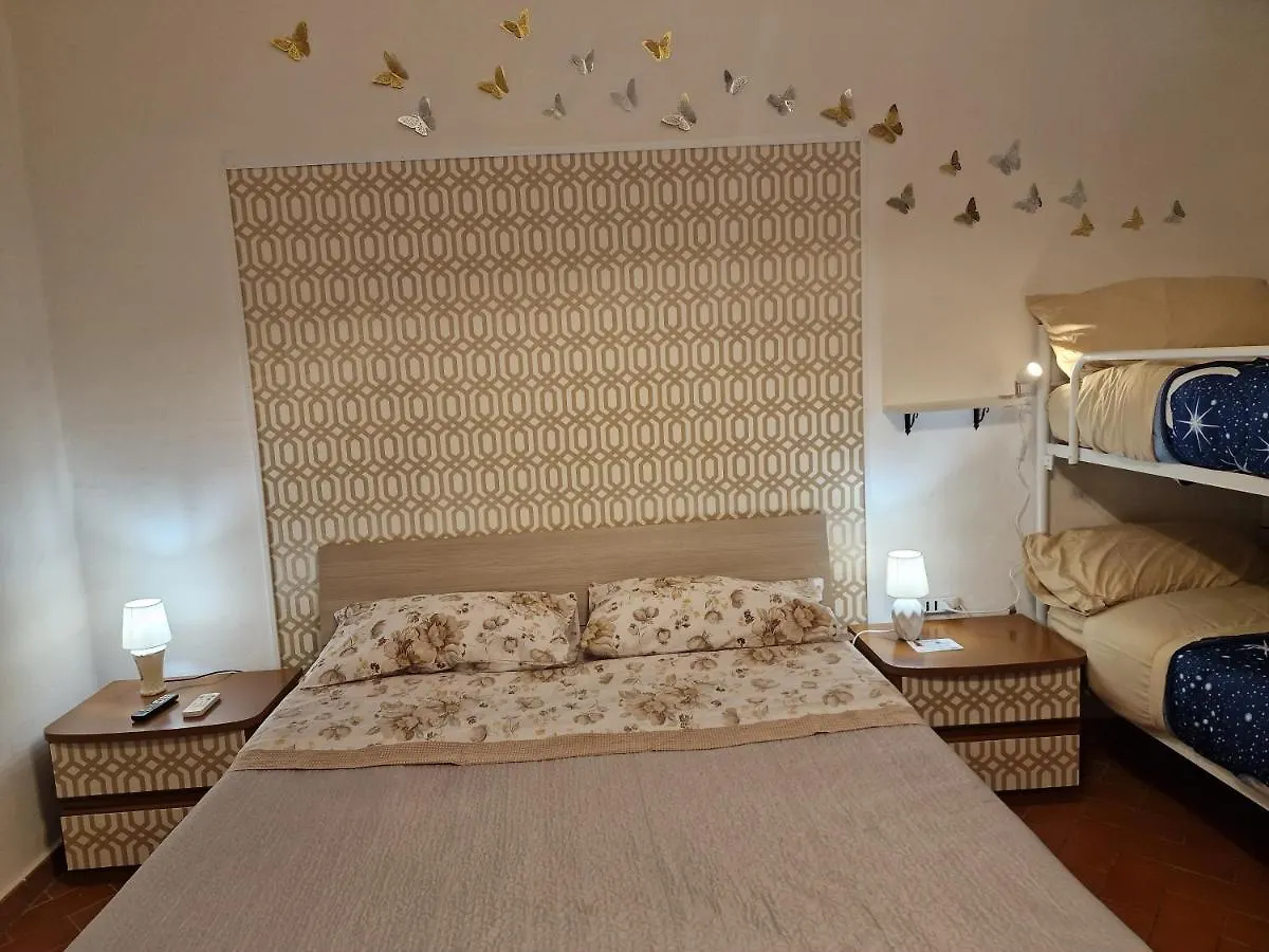 Casa Mille Baci Con Parcheggio Διαμέρισμα Λιβόρνο