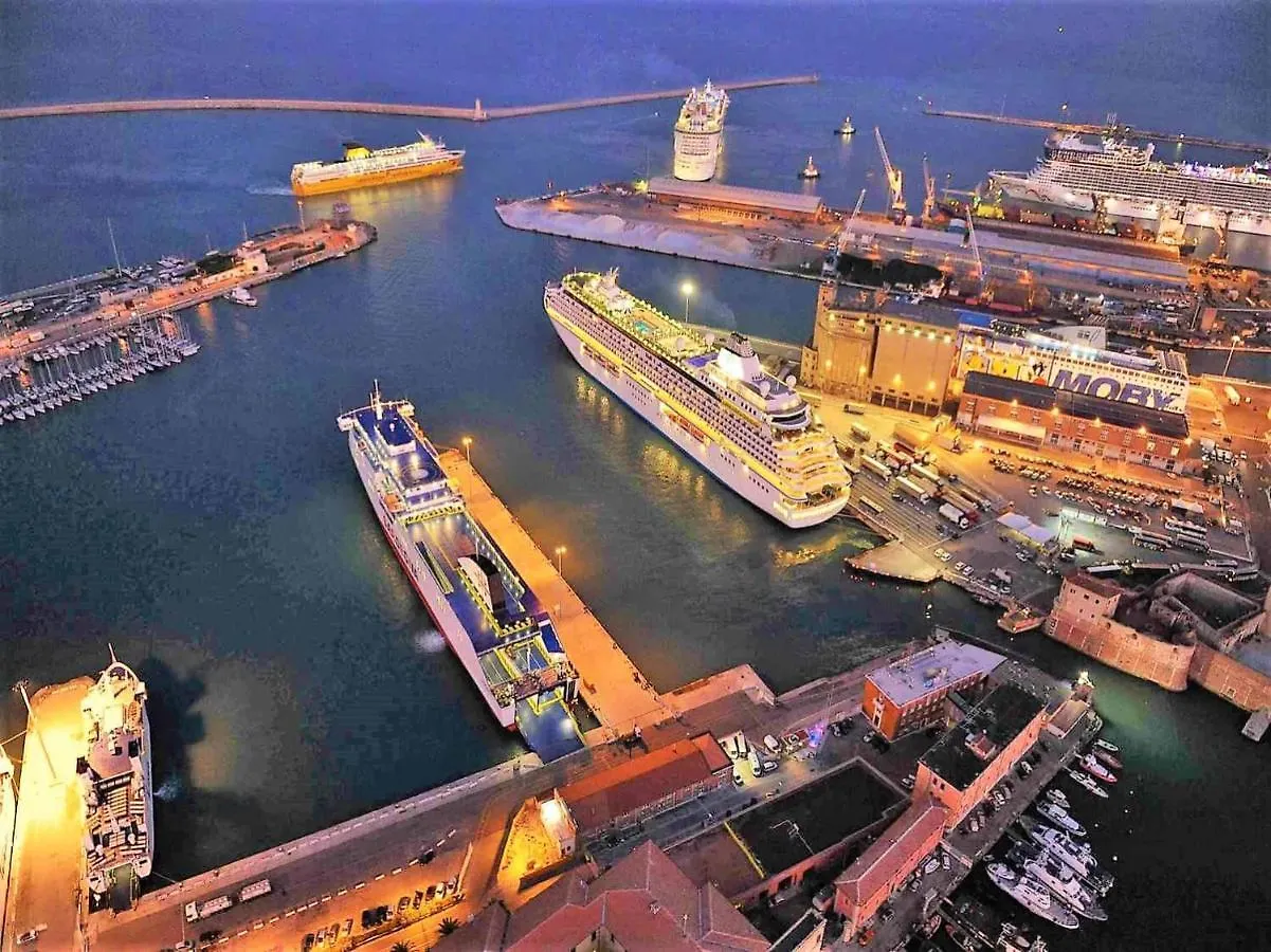 Casa Mille Baci Con Parcheggio Apartment Livorno